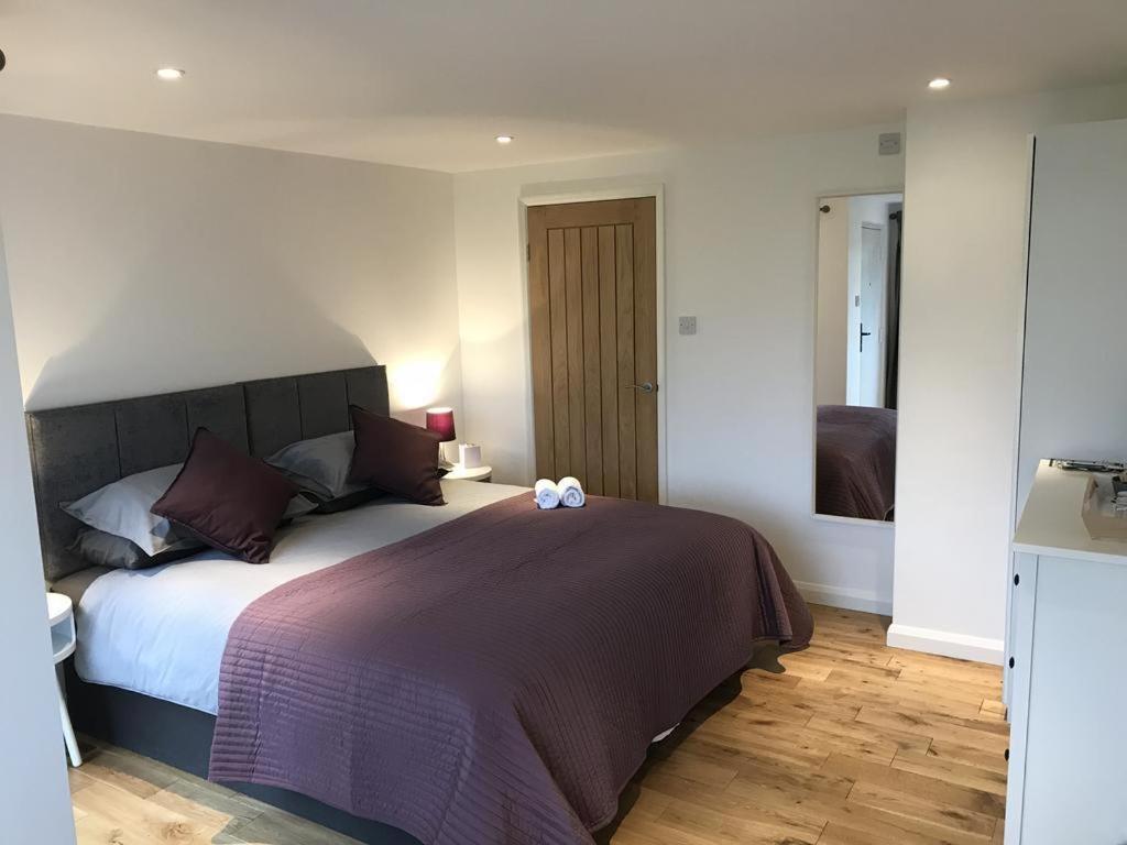 Tor Rooms Canterbury Room photo